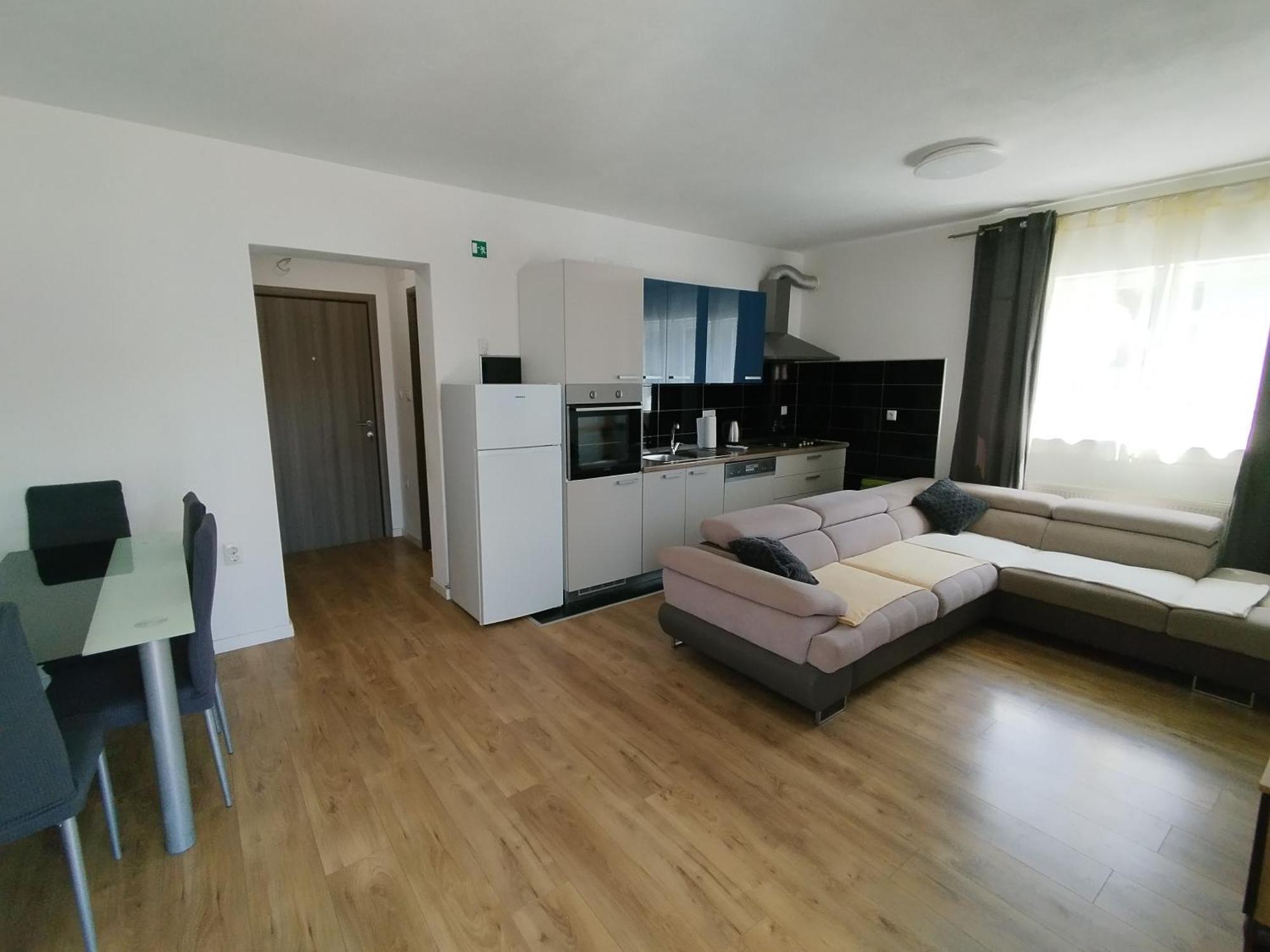 Apartment Tina Трогир Екстериор снимка