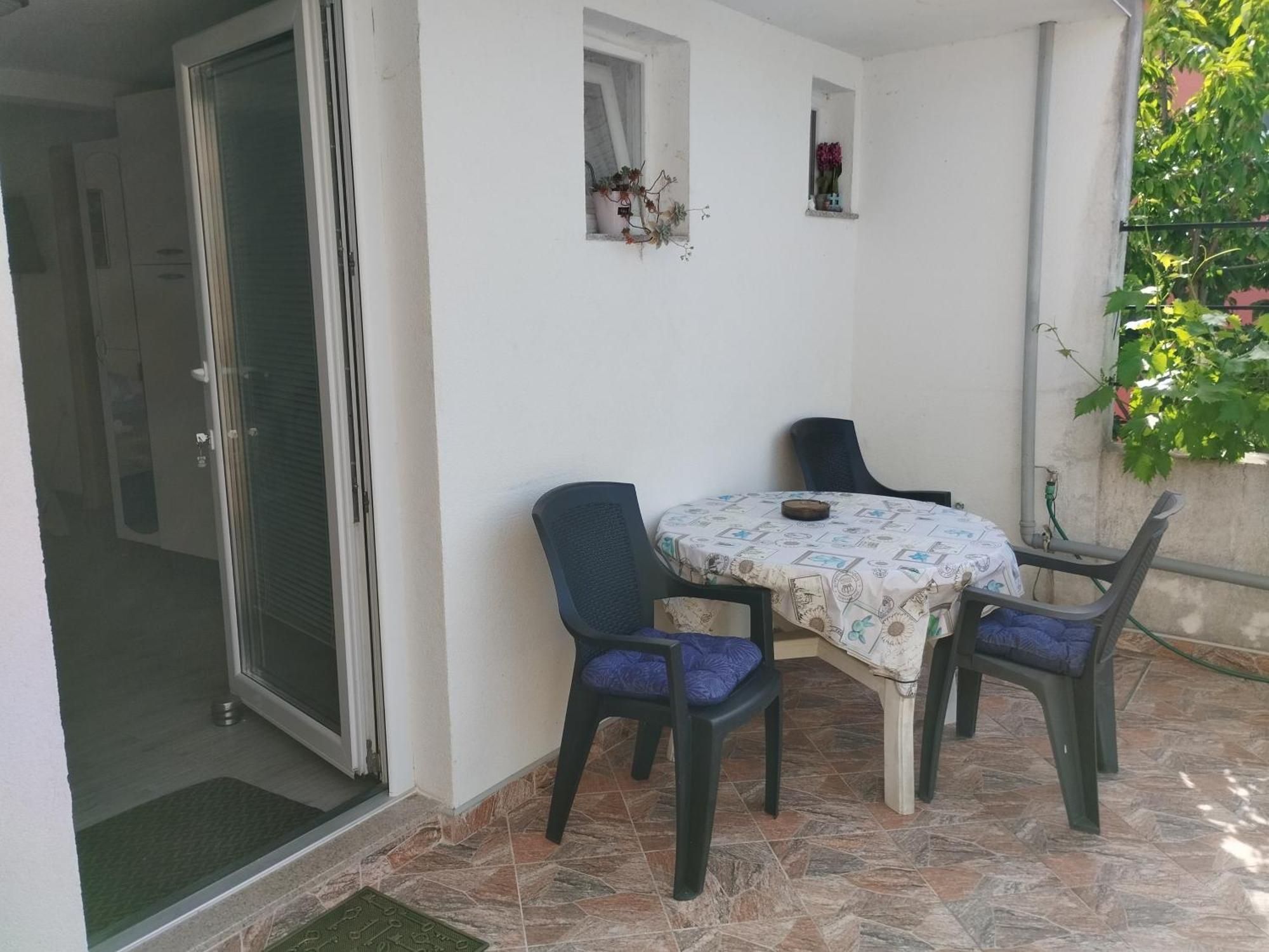 Apartment Tina Трогир Стая снимка